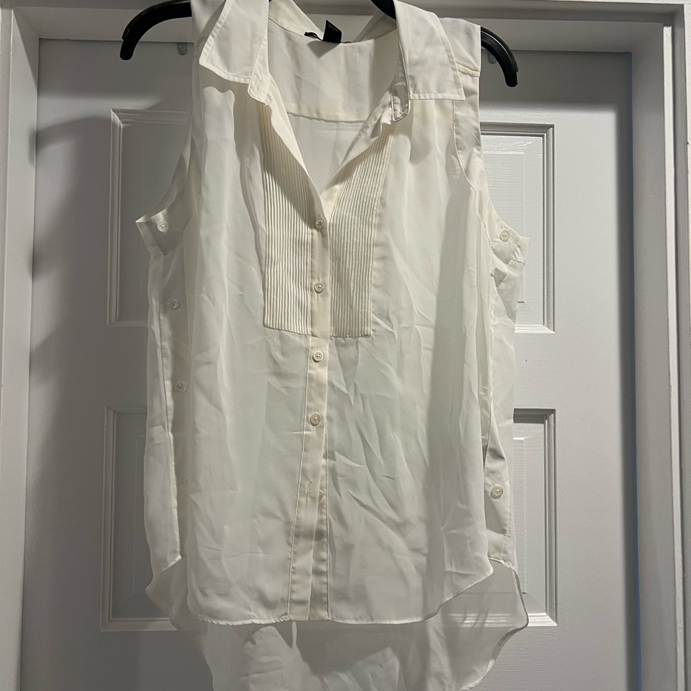 Kenneth Cole New York Cream Sleeveless Blouse